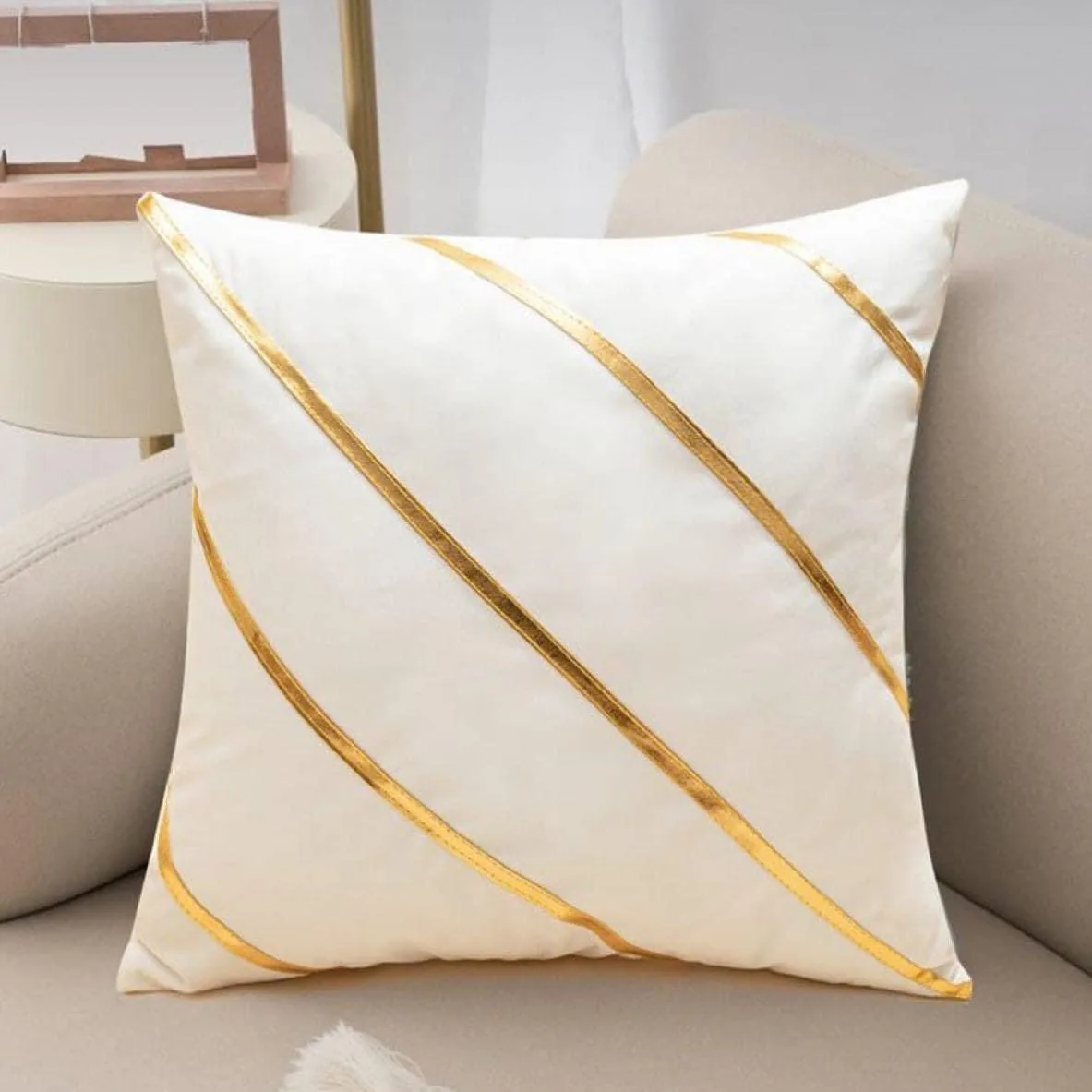 Throw Pillows and Soft Furnishing in Jos project detail 5