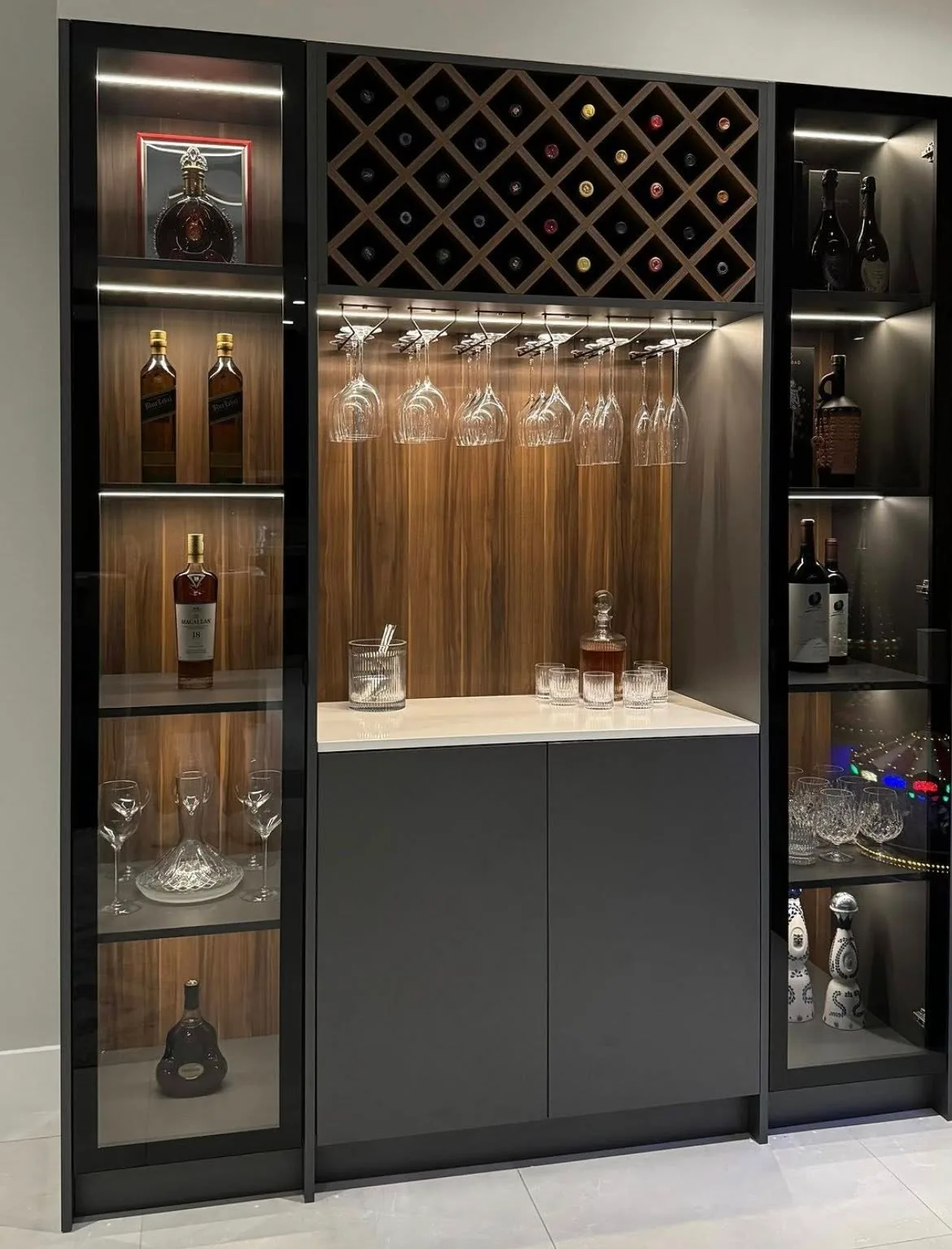 Wine Bar Design in Jos project detail 2